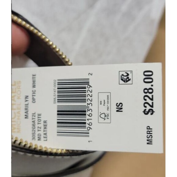 MICHAEL KORS Marilyn Medium Saffiano Leather Tote HandBag Purse White Gold NWT - Picture 8 of 8